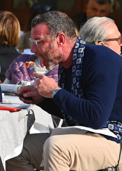 Liev Schreiber enjoys pizza and a beer in Venice, Italy, while on location for his film, "Across the River and Into the Trees."