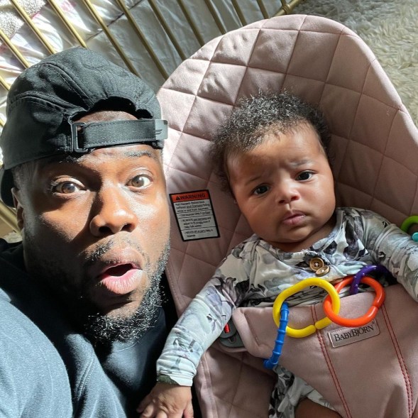 Kevin Hart takes a selfie with his daughter Kaori, who was born in September.