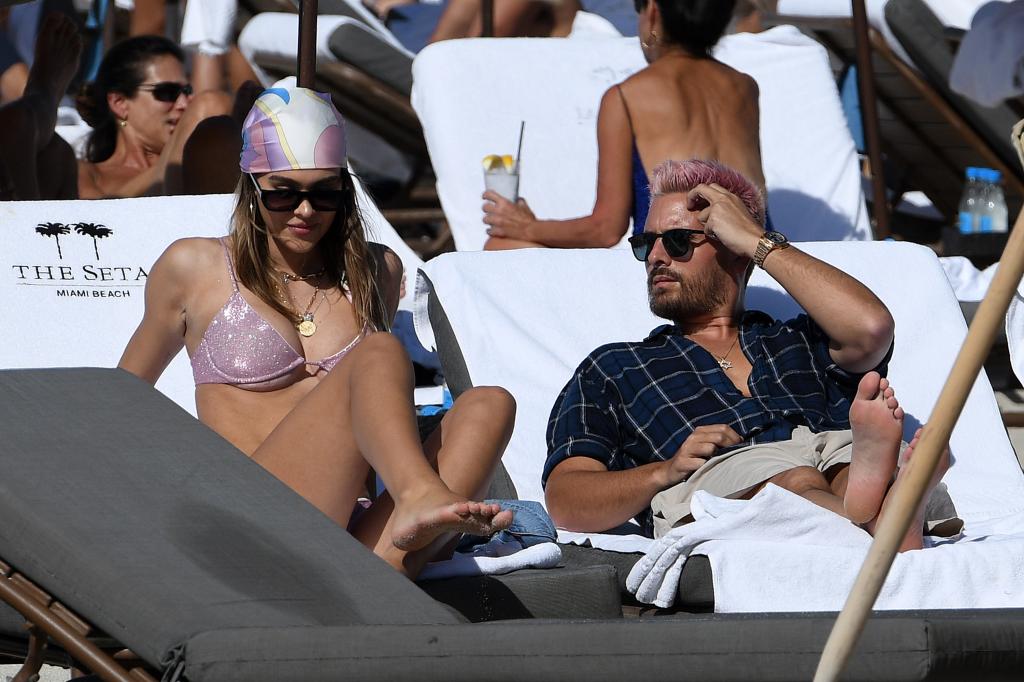 Amelia Hamlin and Scott Disick chat as they enjoy a beautiful sunny day.