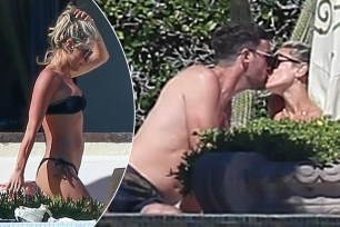 Kristin Cavallari and Jeff Dye kiss in Mexico.