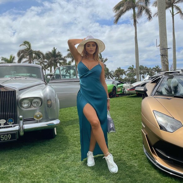 Larsa Pippen feels blue, despite being surrounded by some luxury cars.
