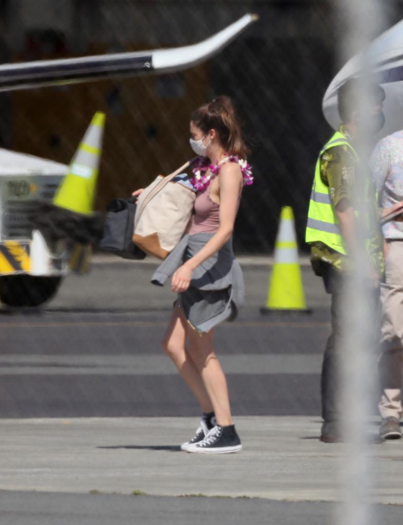 Shailene Woodley and Green Bay Packers quarterback Aaron Rodgers in Hawaii.