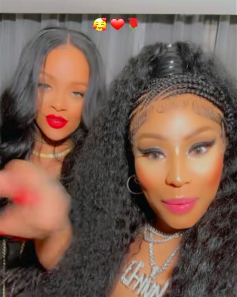 Nicki Minaj and Rihanna hanging out