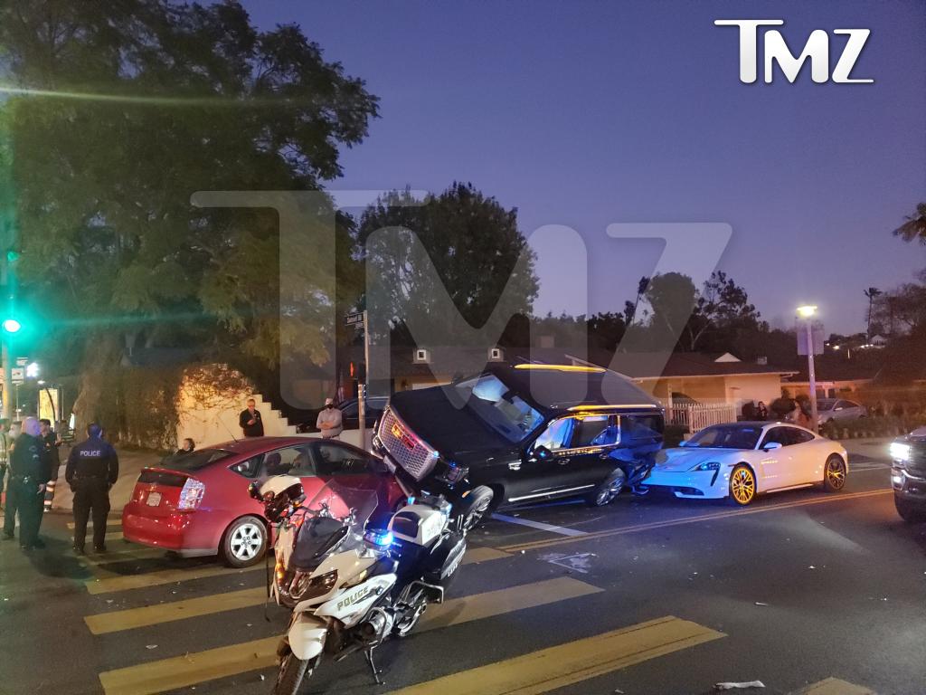 TMZ put the time of the crash at 5:00 p.m. PT, as police told ABC7 that no arrests were made and they did not believe the incident involved any form of DUI or DWI.