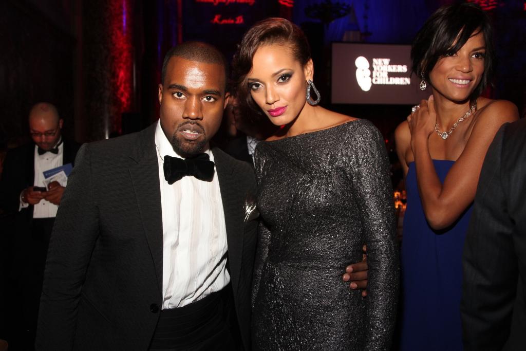 Kanye West and Selita Ebanks dressed up at a gala