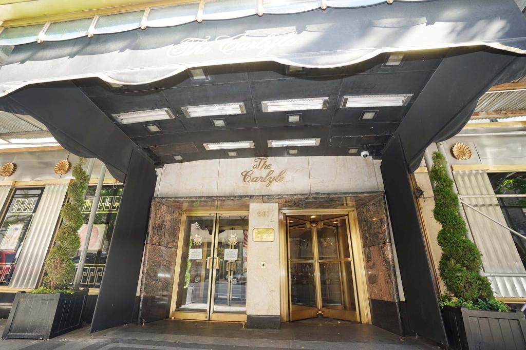 Exterior of Carlyle Hotel located at Madison Ave and 76st.