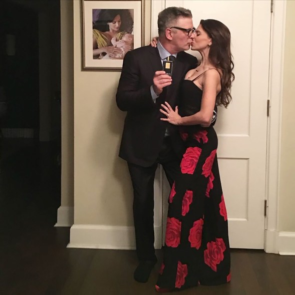 Alec and Hillary "Hilaria" Baldwin kiss