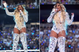 Mary J. Blige performing at the 2022 Super Bowl halftime