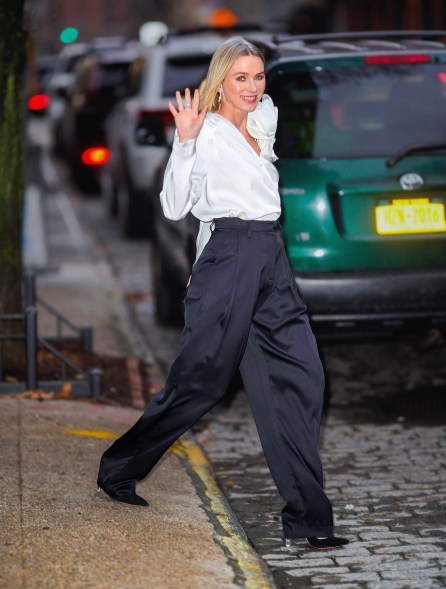 Mega-Watts: Naomi Watts breaks out her best smile for the New York premiere of her new film “Infinite Storm.”