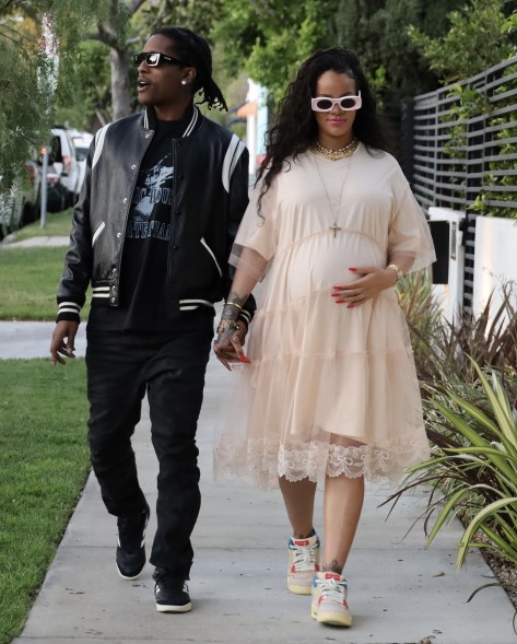 Pon de baby: No one can say that pregnancy doesn’t suit Rihanna. She’s been flaunting her bump — and her romance with A$AP Rocky — on both coasts.