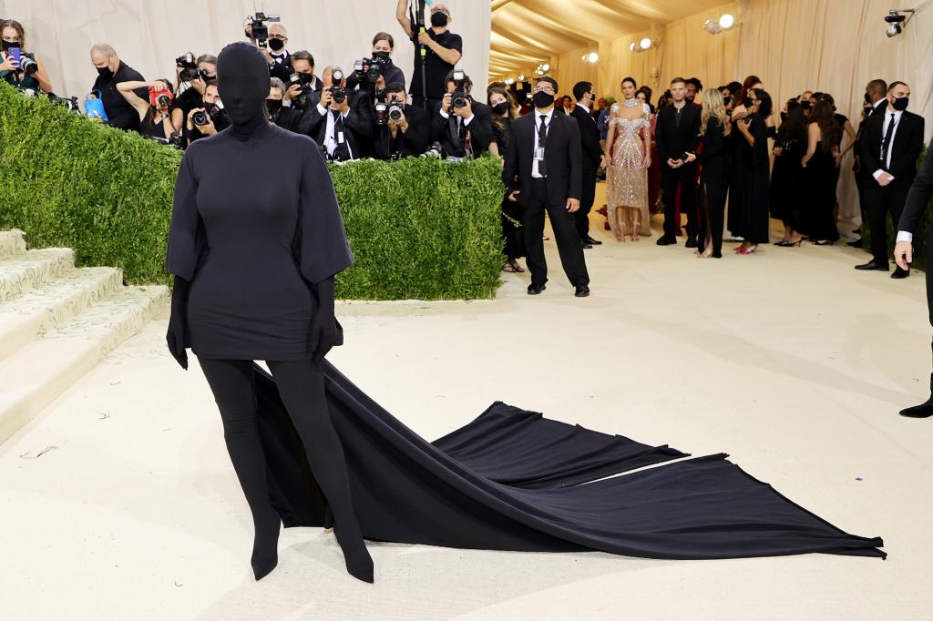 Kim Kardashian masked dress 2021 Met Gala