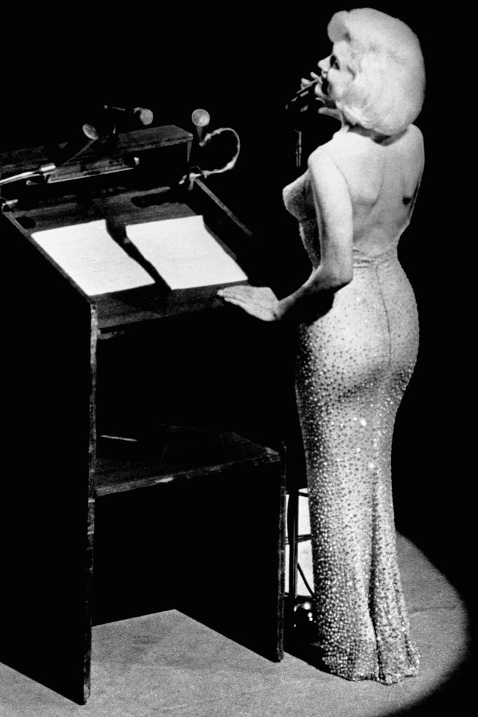 Marilyn Monroe sings "Happy Birthday, Mr. President" to JFK in 1962.