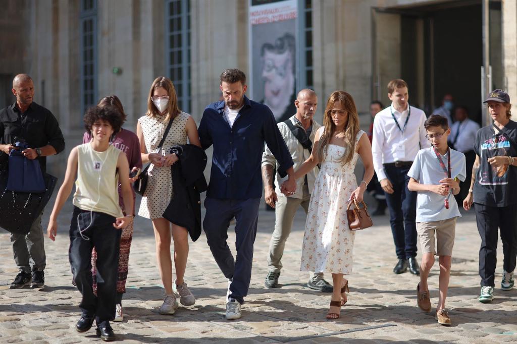 Ben Affleck and Jennifer Lopez with their children.