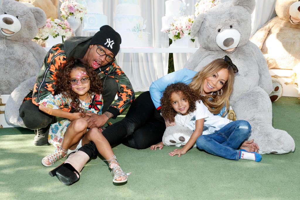 Mariah Carey and Nick Cannon with Moroccan and Monroe.