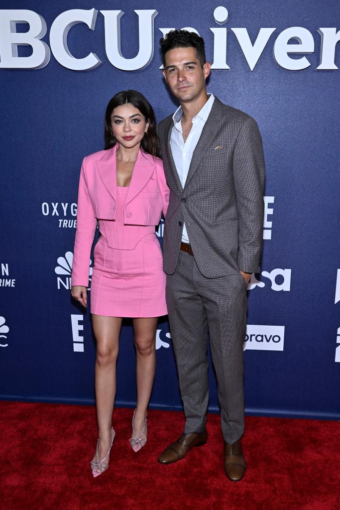 Sarah Hyland, Wells Adams