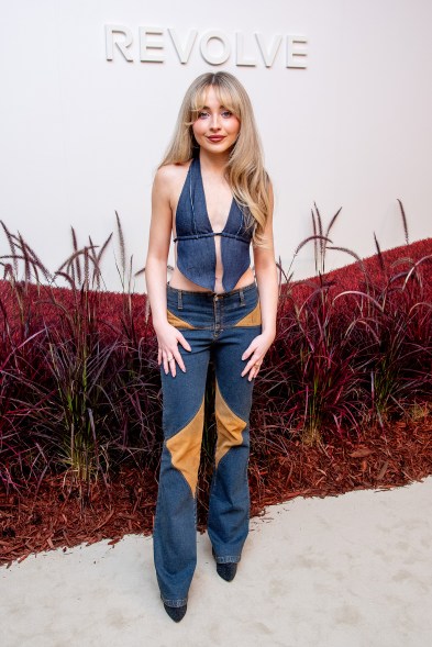 Sabrina Carpenter attends the Revolve Gallery Presentation during NFYW 2022.