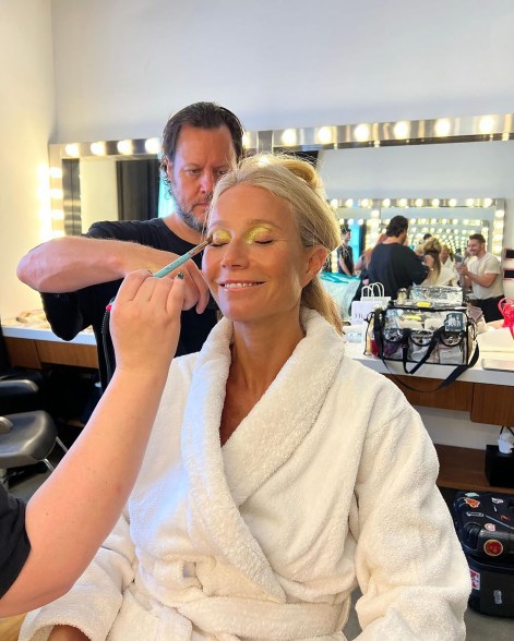 gwyneth paltrow getting her makeup done