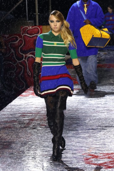 lila moss at Tommy Hilfiger Fall 22 NYFW Experience