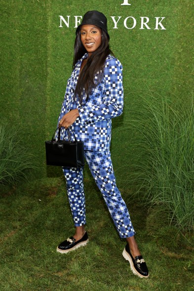 Ziwe Fumudoh attends the Kate Spade New York presentation during NYFW 2022.