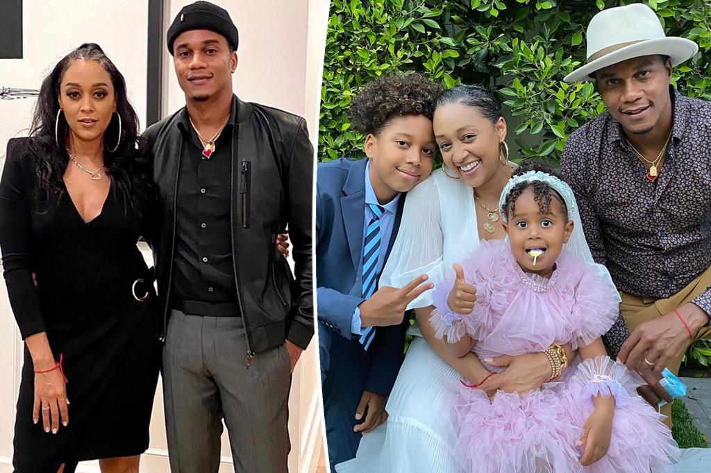 Cory Hardrict and tia mowry with their kids