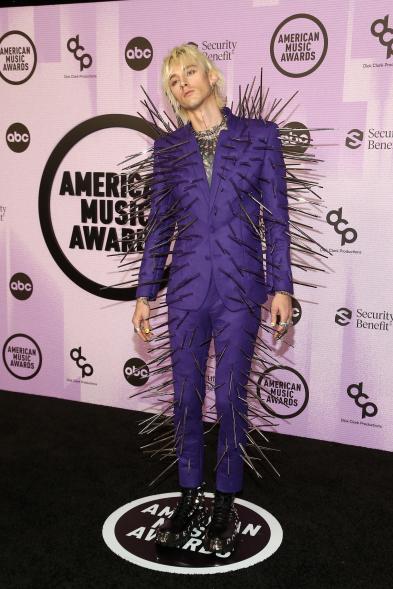 Machine Gun Kelly at the 2022 AMAs.