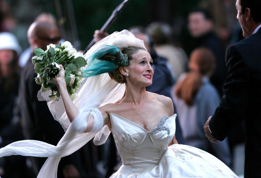 carrie bradshaw wedding gown