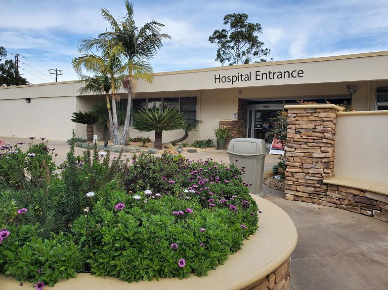 Santa Paula hospital where Sharon Osbourne was reportedly rushed to while on set filming for ghost hunt show. 17 Dec 2022 Pictured: Sharon Osbourne Santa Paula Hospital.