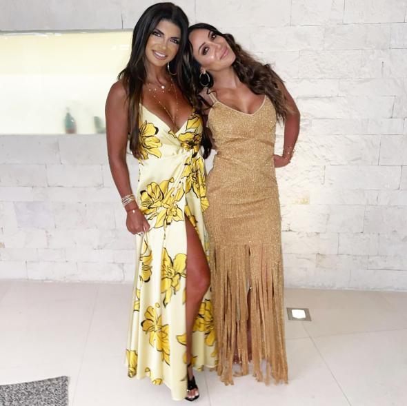 Teresa Giudice and Melissa Gorga pose together