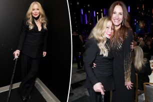 Christina Applegate at the 2023 Critics Choice Awards split with her hugging Julia Roberts at the event.