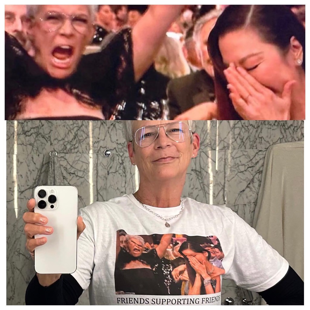 A mirror selfie of Jamie Lee Curtis.