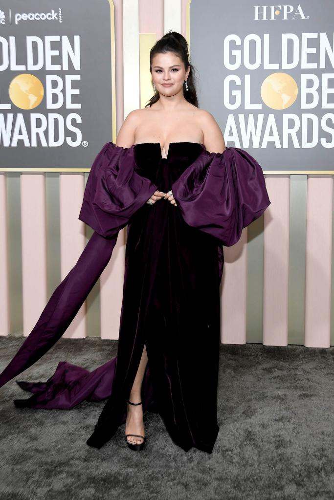 Selena Gomez Golden Globes 2023