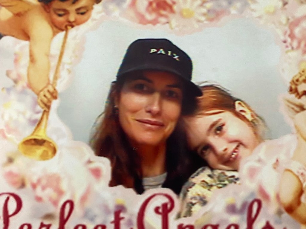 Emma Roberts smiles in photobooth snap with mom Kelly Cunningham