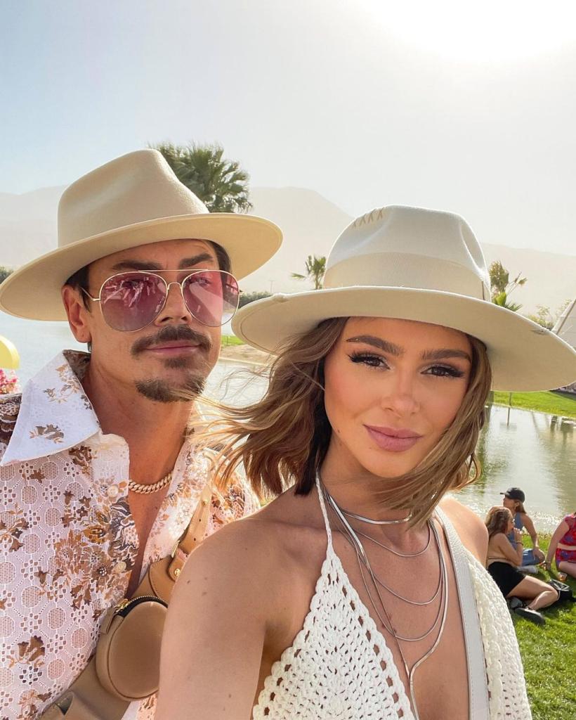 Tom Sandoval and Raquel Leviss selfie in hats.