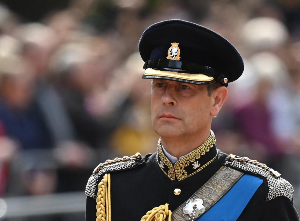 Prince Edwaed looks serious in uniform