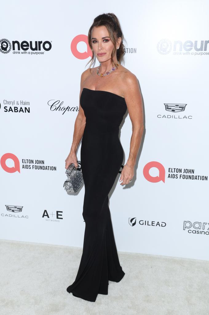 Kyle Richards at the 2023 Elton John AIDS Foundation's 31st annual academy awards viewing party