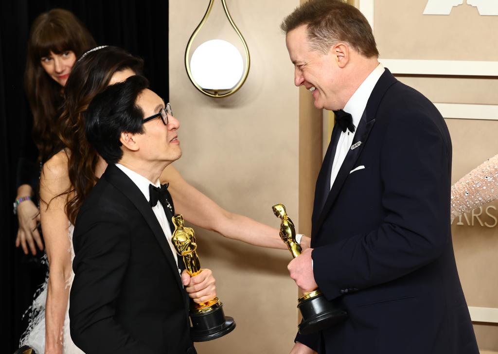 Ke Huy Quan and Brendan Fraser at the 2023 Oscars