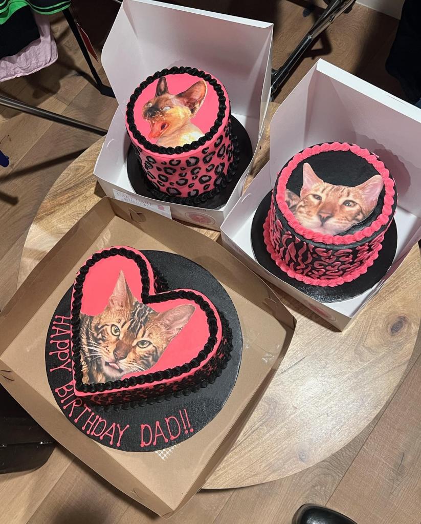 Machine Gun Kelly's birthday cakes.