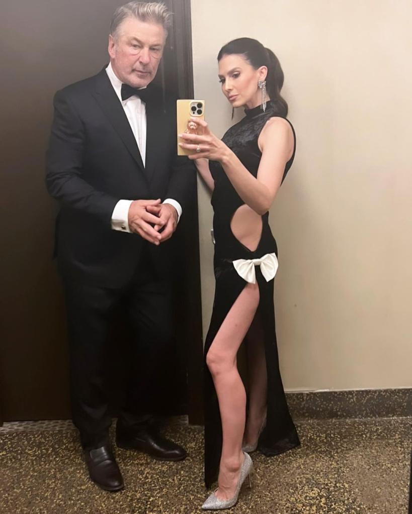 Alec Baldwin and Hilaria Baldwin take a mirror selfie