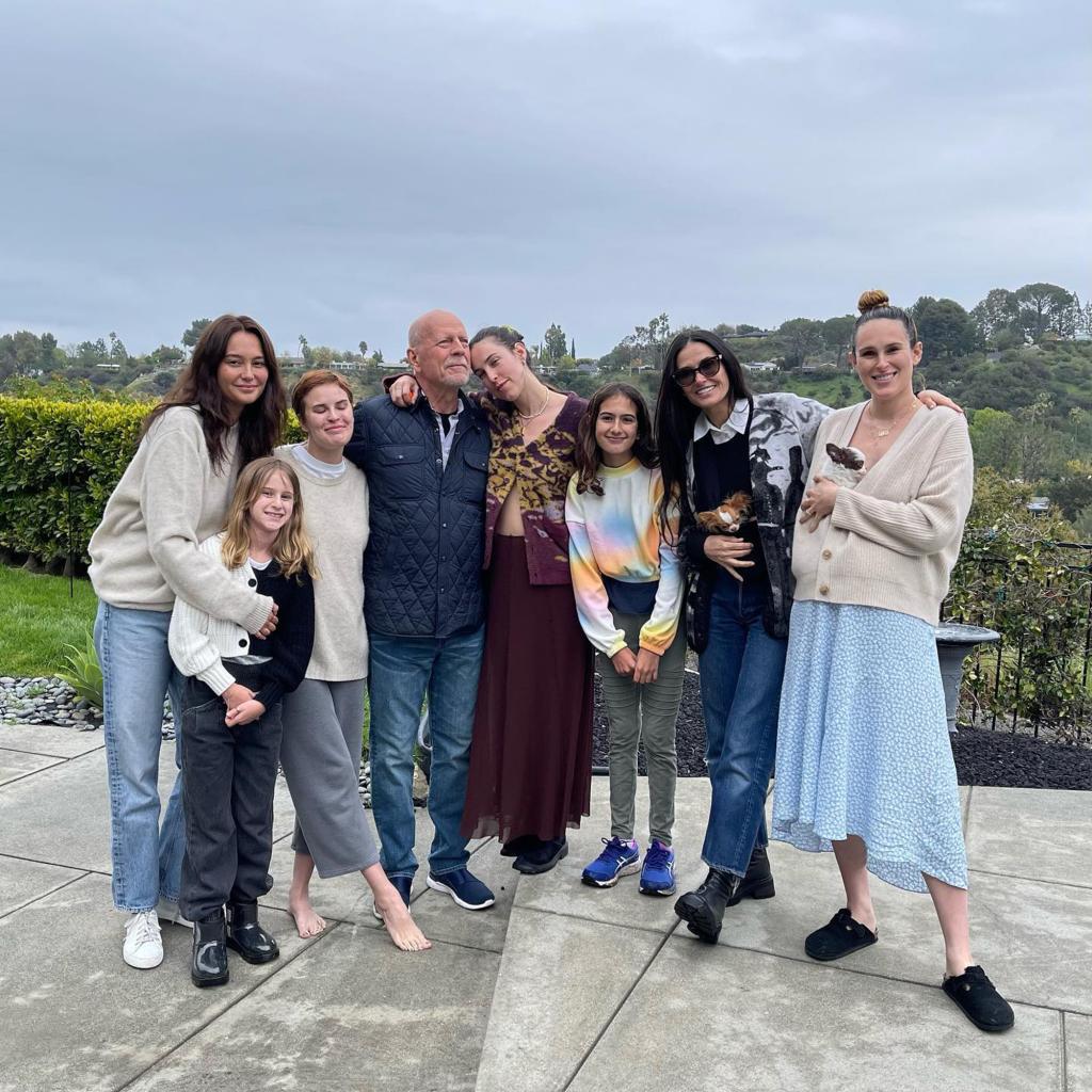 Demi Moore, Bruce Willis, Emma Heming and kids pose outdoors