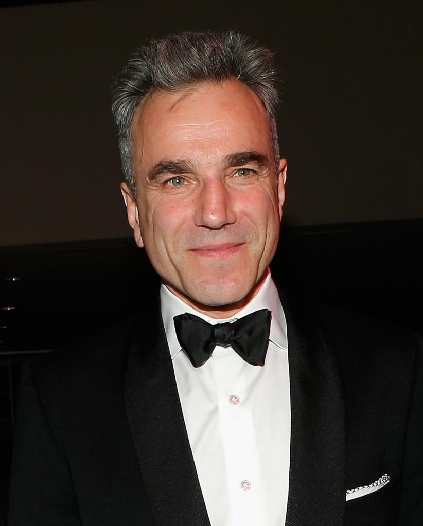 Daniel Day-Lewis in suit