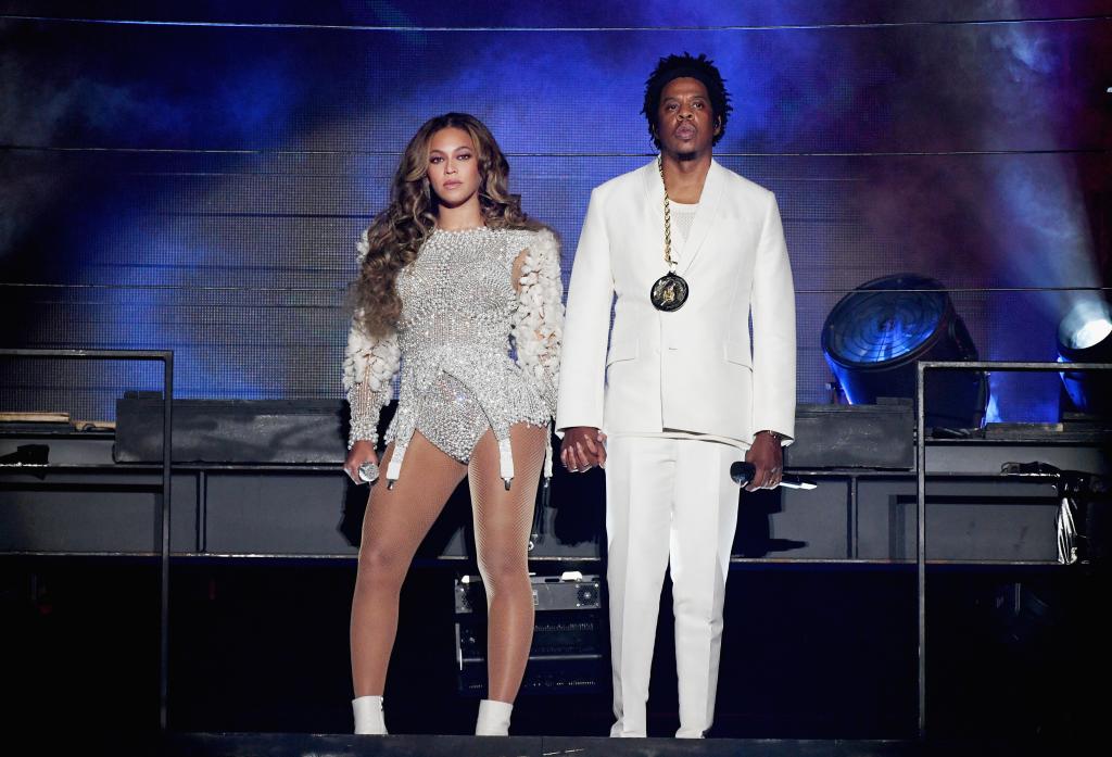 Beyonce and Jay-Z performing