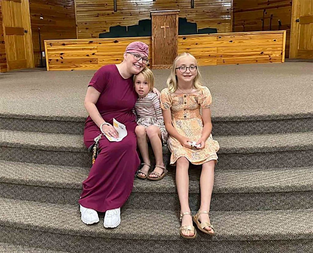 Anna "Chickadee" Cardwell with her daughters, Kylee and Kaitlyn.