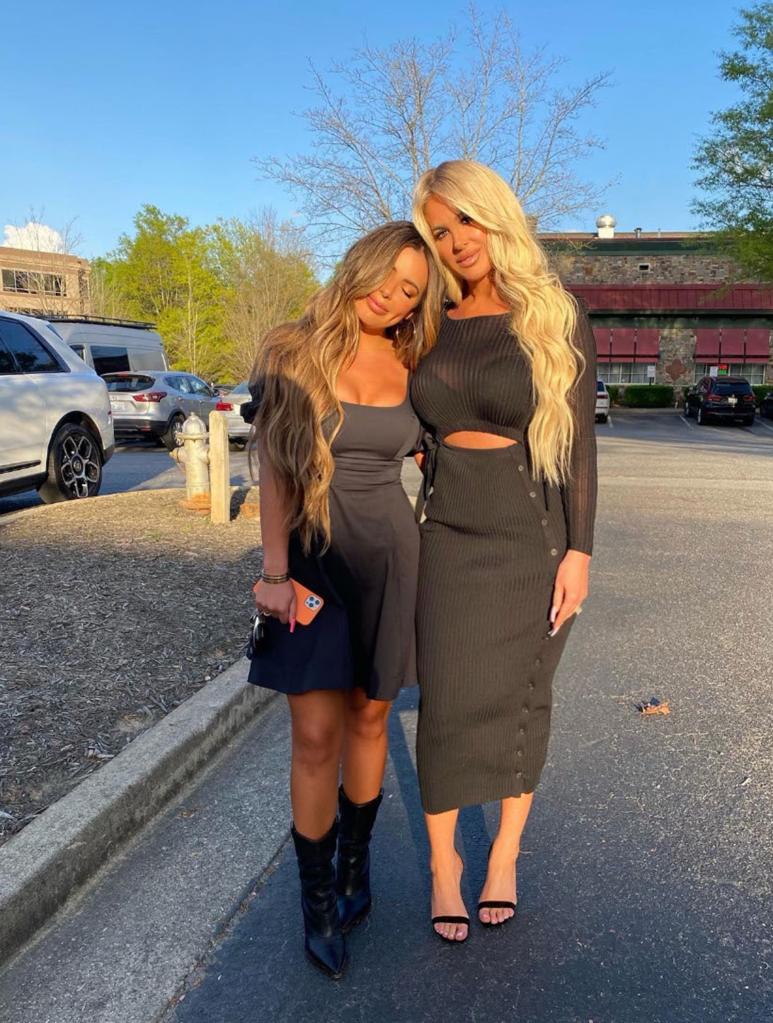 Kim Zolciak matches daughter Brielle in black