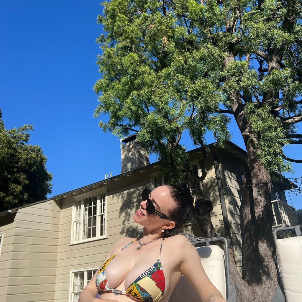 Billie Eilish bikini