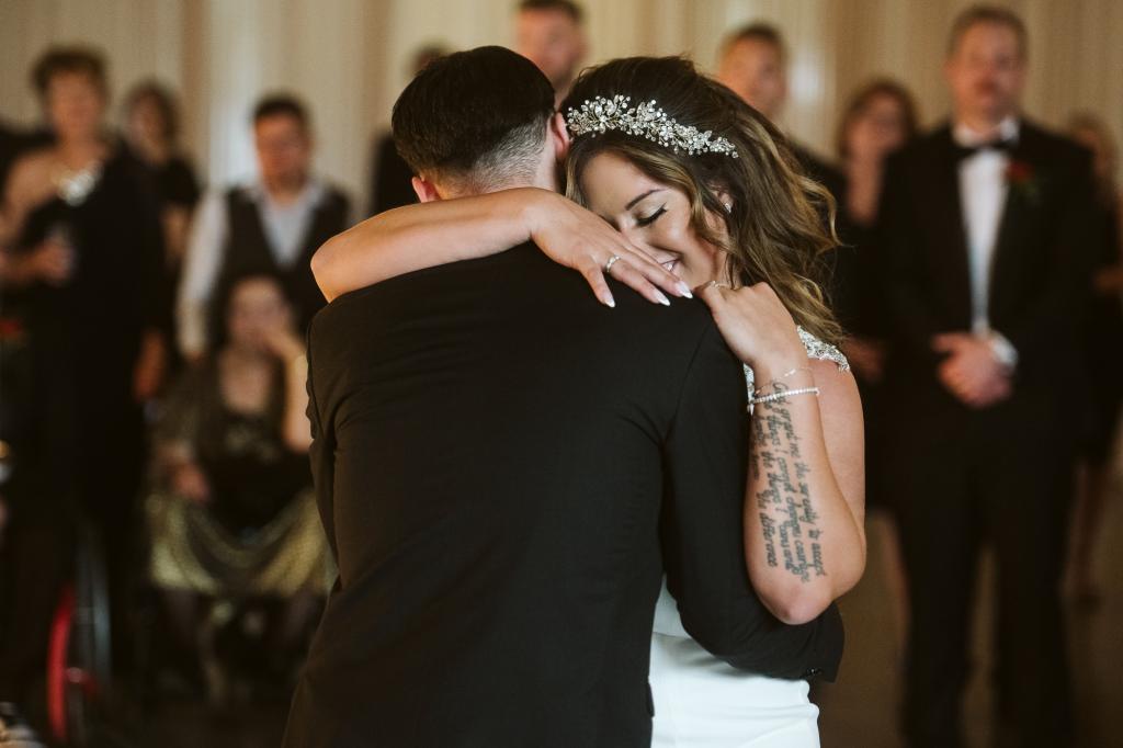 Alaina Scott and Matt Moeller dancing at their wedding.