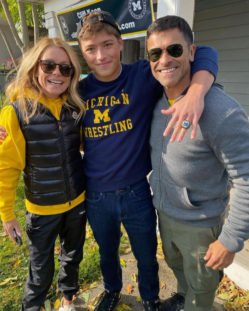 Kelly RIpa, Joaquin Consuelos, and Mark Consuelos.