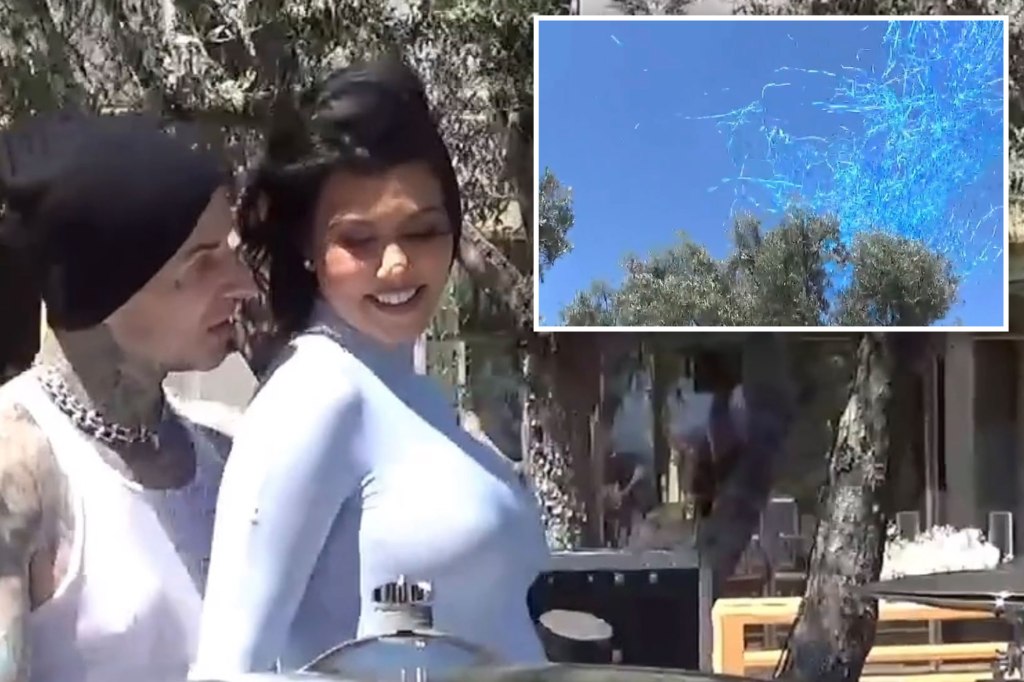 kourtney kardashian travis barker gender reveal