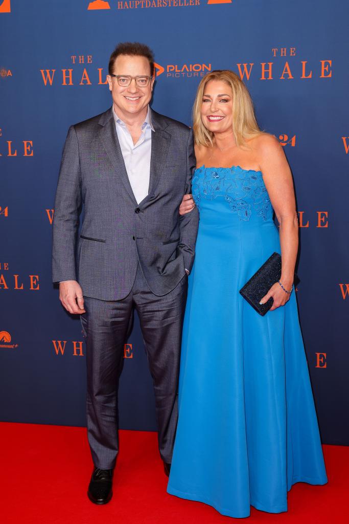 Fraser and Moore at "The Whale" premiere.