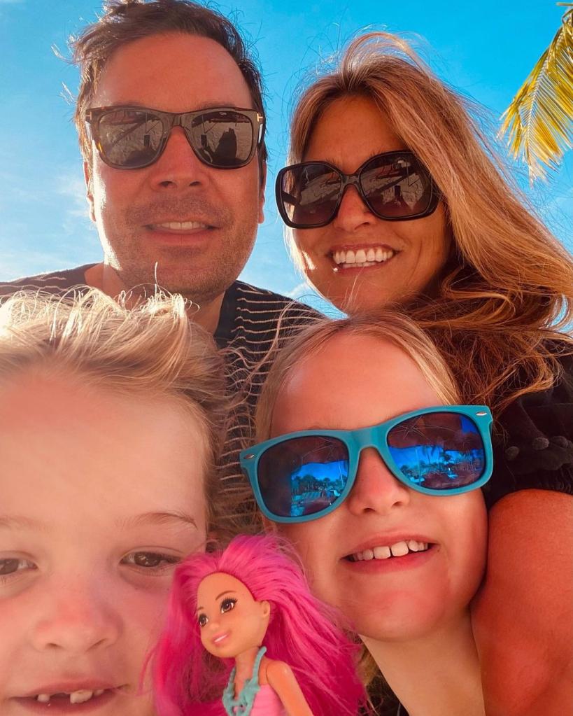 Nancy Juvonen and Jimmy Fallon with their daughters selfie. 