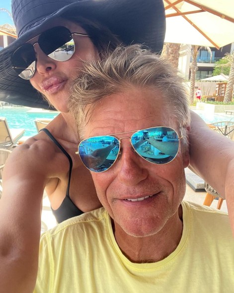 Lisa Rinna and Harry Hamlin selfie